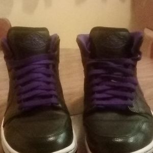 Men's Nike Air Jordan, 9 1/2, black and purple